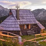 Koca Ojstrica - Velika Planina Alpehytte Stahovica