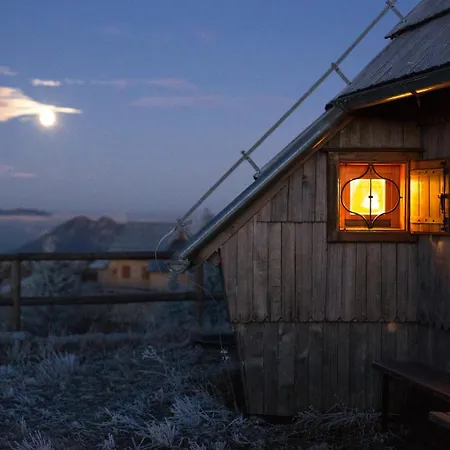 Alpstuga Koca Ojstrica - Velika Planina *