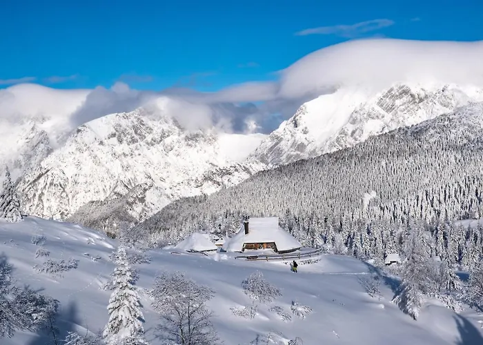 Koca Ojstrica - Velika Planina Horská chata Stahovica