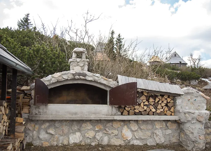 Koca Ojstrica - Velika Planina Chalet *