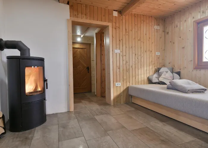 Koca Ojstrica - Velika Planina Chalet Stahovica