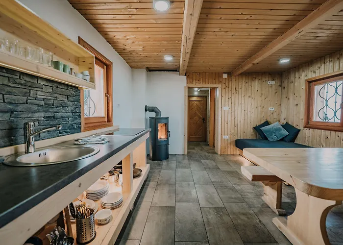 Koca Ojstrica - Velika Planina Stahovica