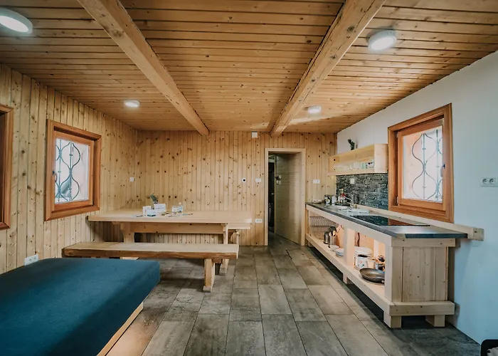 Koca Ojstrica - Velika Planina Chalet